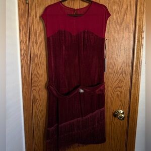 Unique Vintage 20's Style Flapper Dress Knee Burgundy Fringe Women's Size Lg NWT